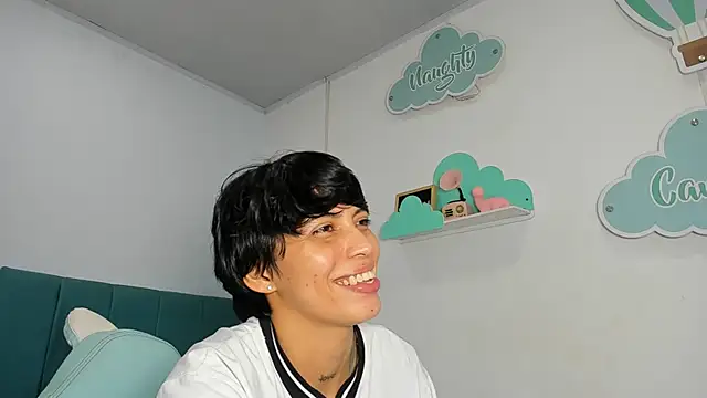 Chat +18 de ivyheat3 ao vivo
