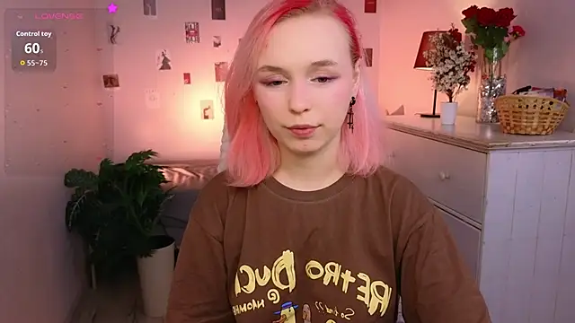 NaomiYoru live XXX chat