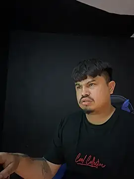 DickMasterfindom Adlı Modelin Canlı XXX Sohbeti