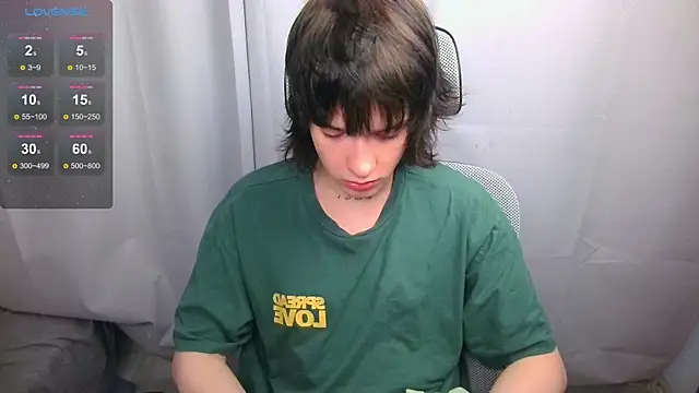 LeonBoykisser Live XXX-Chat