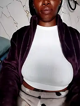 QUEENZAZA's Webcam Show