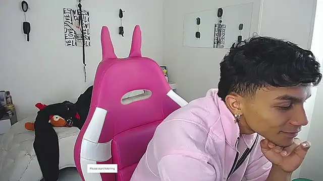 Chat +18 de Leonard_Price ao vivo