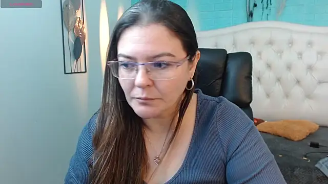 Chat +18 de MsJossie ao vivo