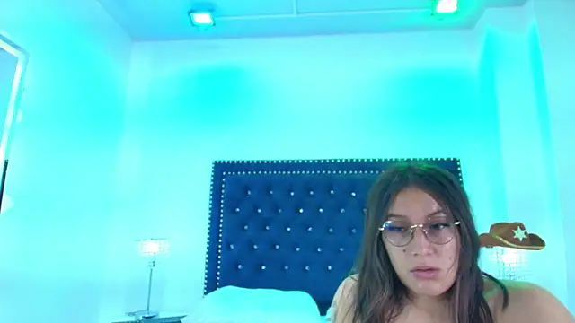 Cristal_and_luke Show Webcam