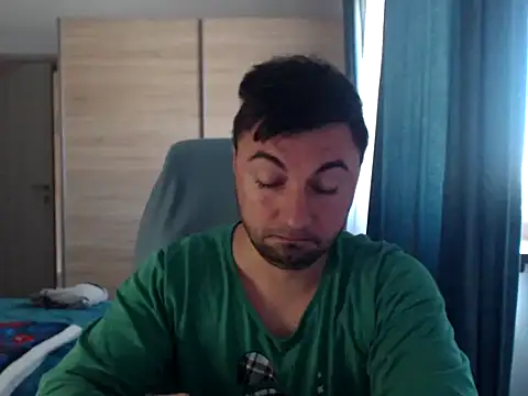 HankMalone Pertunjukan Webcam