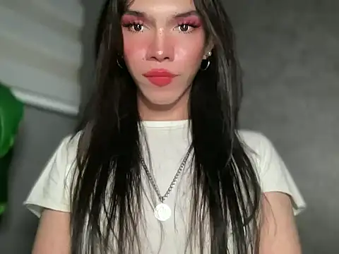 Queenn_xx Pertunjukan Webcam