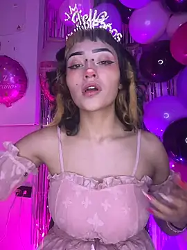baby_akuma Chat XXX live