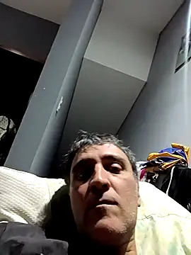 damisexhot: διαδικτυακό σόου στην κάμερα