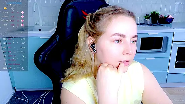 Chat XXX en directo de Mira_Mermayd