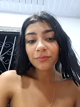 Sweed-virgin-pussy 现场XXX聊天