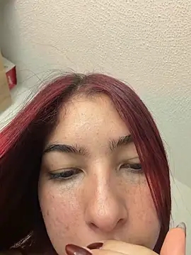 SarahLee__ élő XXX-chatje
