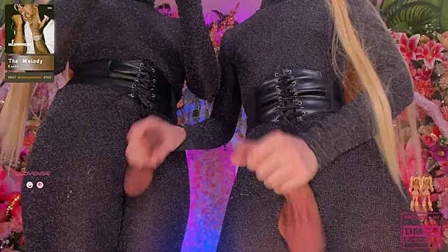 SpicySluts Show Webcam