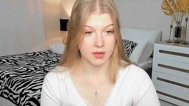 Czat XXX na żywo – Stella_Light