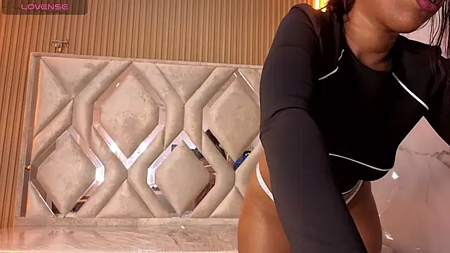 Fioret_Tx's Live XXX Chat