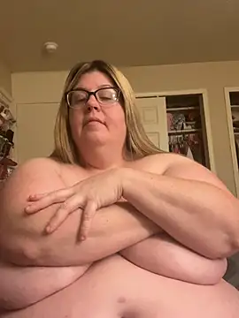 sexymommy1988's Webcam Show