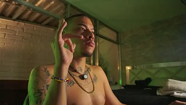 Chat XXX ao vivo de AlphaMasterXxx