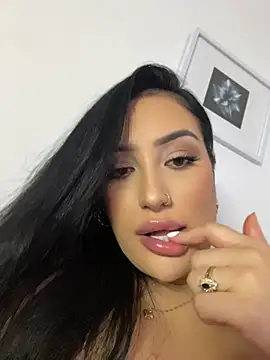 HELLEN_SANTOS' Live XXX Chat