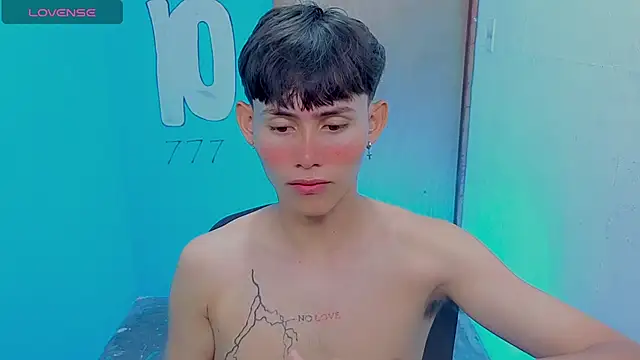 Chat +18 de tanjiro_cute ao vivo