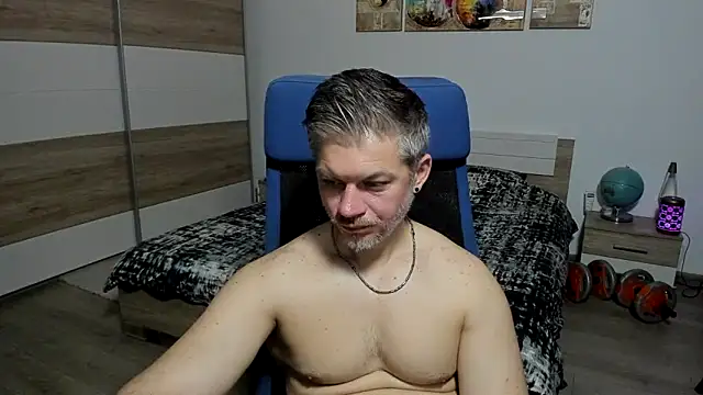 RobbyShawzのライブXXXチャット
