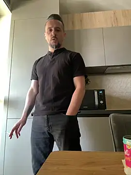 InsaneMattt's Live XXX Chat