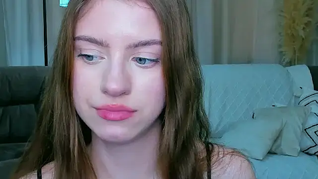 Erica_Kiss: онлайн-секс-чат