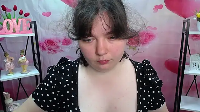 NeonilaLisova Chat XXX in diretta