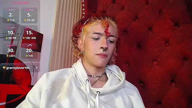 Cain_Dantalion Show in webcam