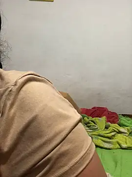 Show modela EliVanegas na web-kameri