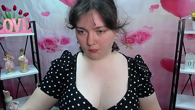 NeonilaLisova's Live XXX Chat