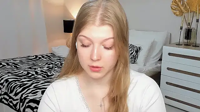 Stella_Light: απευθείας συνομιλία ΧΧΧ
