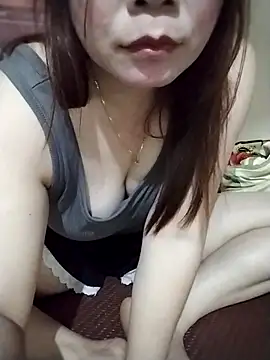 Squirt107 即時 XXX 聊天