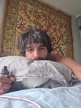 Liroow Pertunjukan Webcam