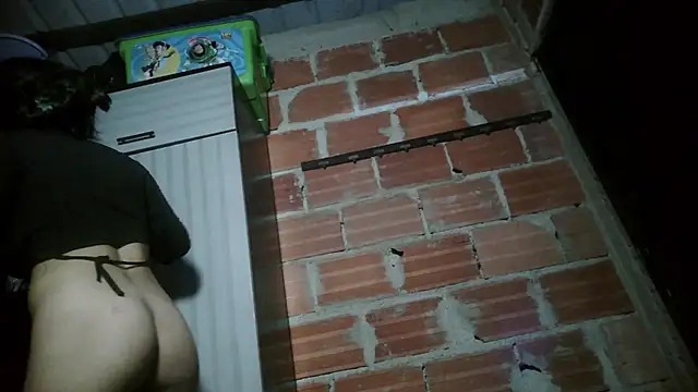 Katita_miau Adlı Modelin Canlı XXX Sohbeti