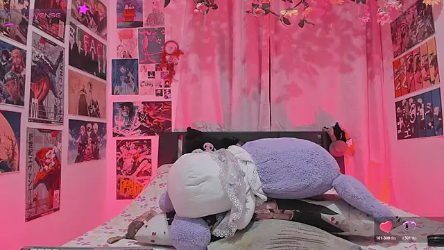MissCurvyTopのライブXXXチャット