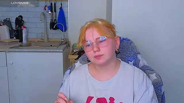 Онлайн чат XXX soft_focus