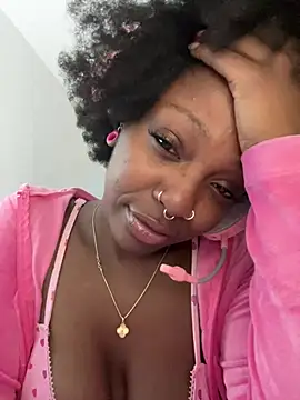 Chatroom XXX en direct de mochakaia