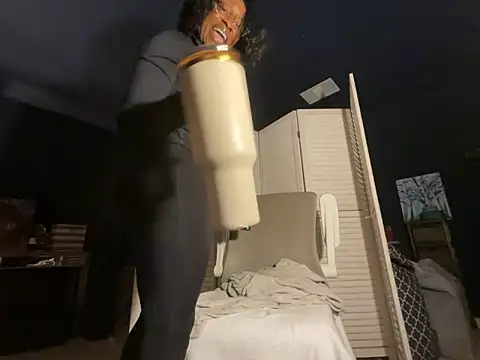wynterheat's Webcam Show
