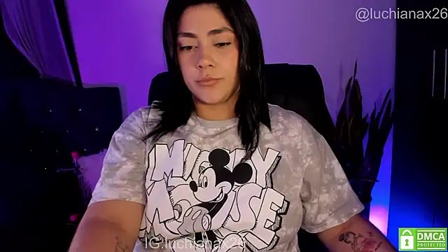 lucy26_ – Naživo XXX chat