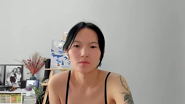 ailey_chao élő XXX-chatje