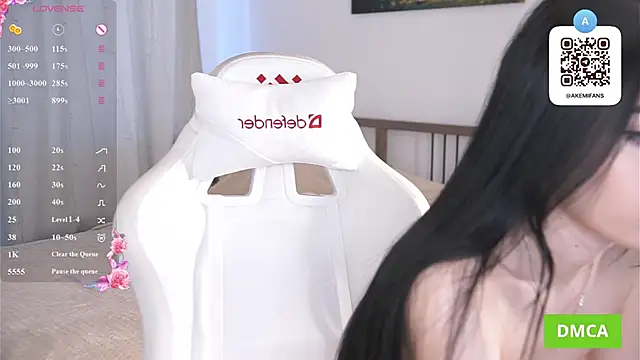 bombaleylo 即時 XXX 聊天