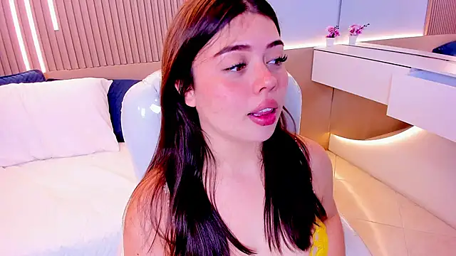 Sexy_paradise18_ élő XXX-chatje