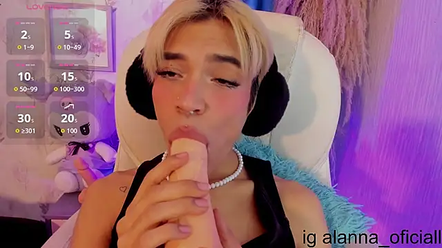 Babyfox_gh webkamerás műsora
