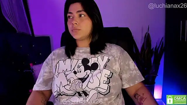 Онлайн чат XXX lucy26_