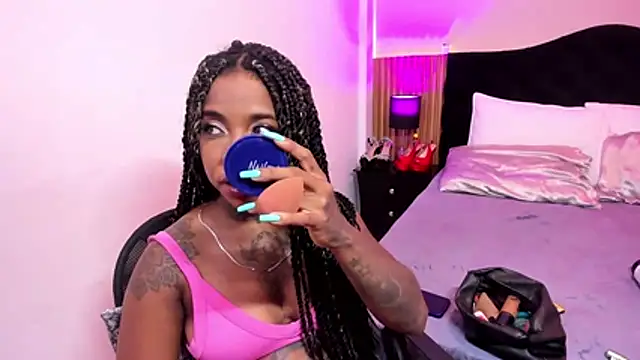 Pauline_Fox webcam show