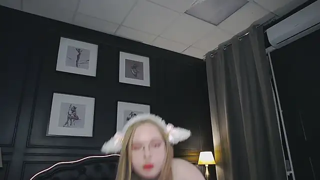 Czat XXX na żywo – AprilHudson