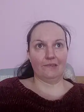 Czat XXX na żywo – BustyLadyAlma