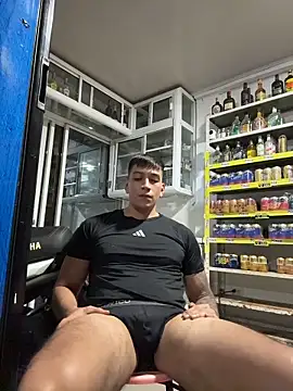 OliverWest04 – Naživo XXX chat