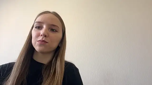 Chat +18 de TanjaBrounson ao vivo