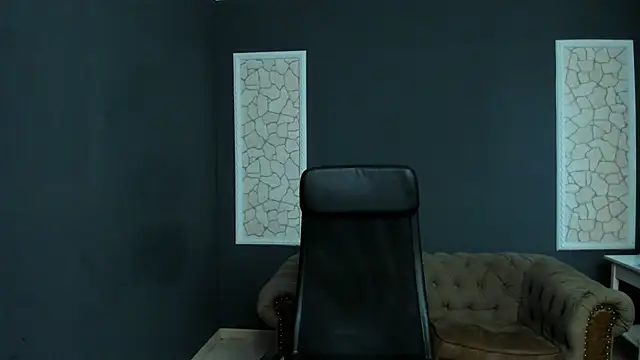 BrianHunts' Live XXX Chat
