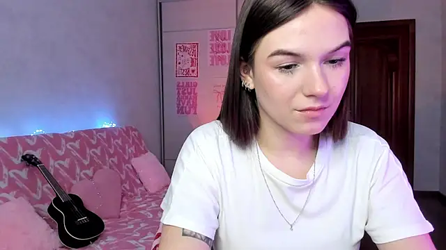 luna_lust_212 webcam show